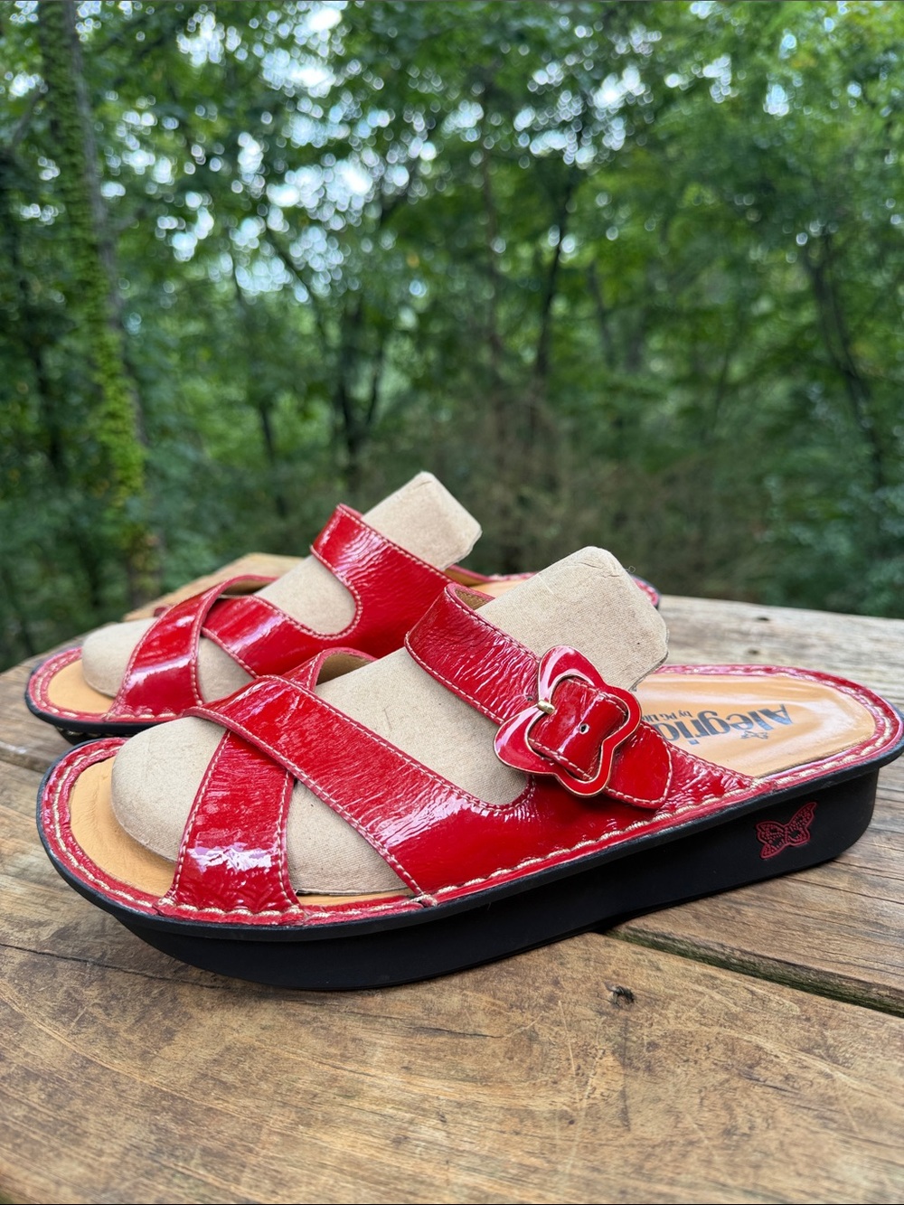 ALEGRÍA RED PATENT PG LITE BARCELONA SANDALS